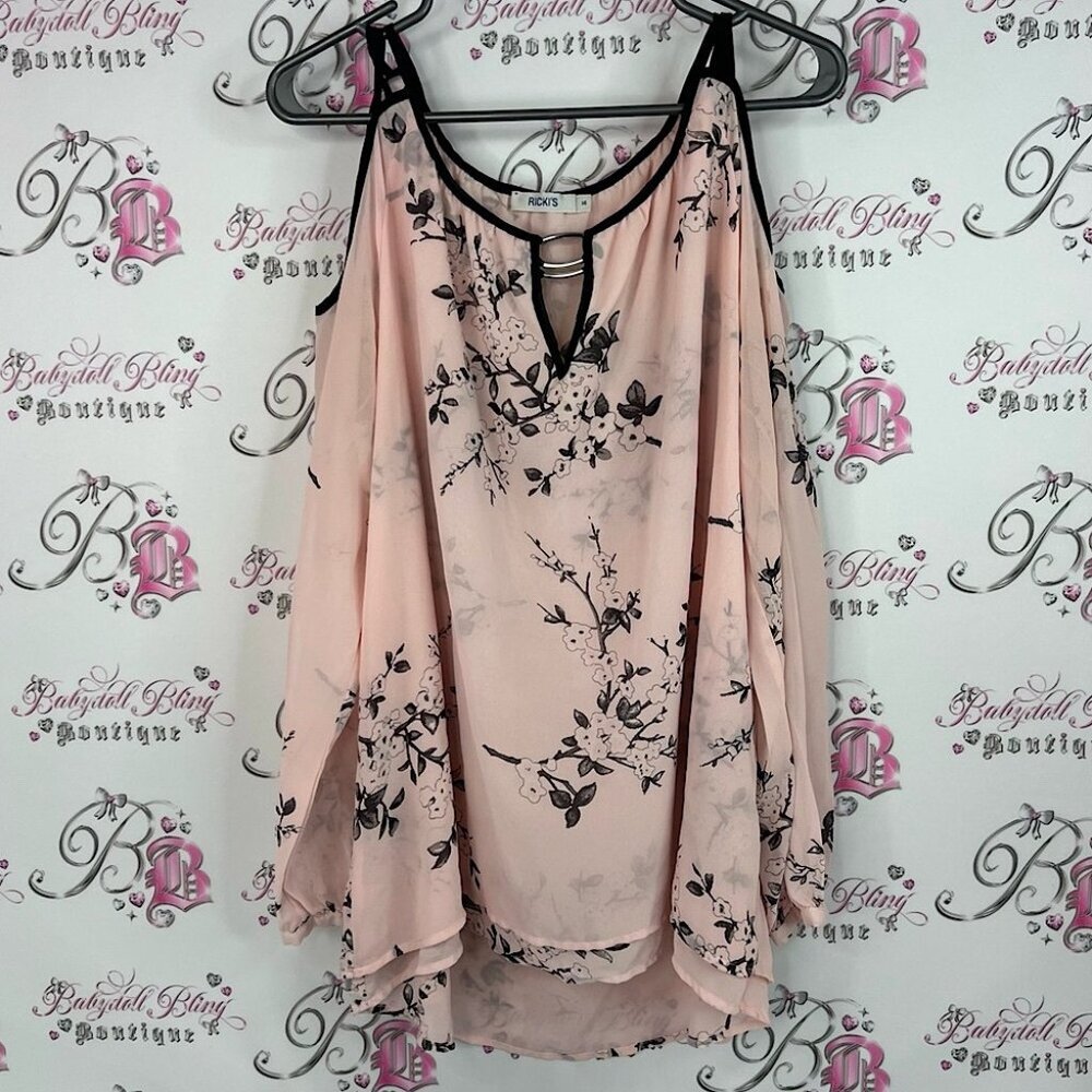 Rickis blouse open cold shoulders metal detail blossoms Floral Pink Women's Top